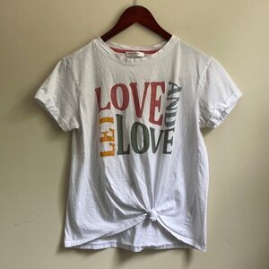 Sweet Soul Women’s Short Sleeve T-Shirt Size Small